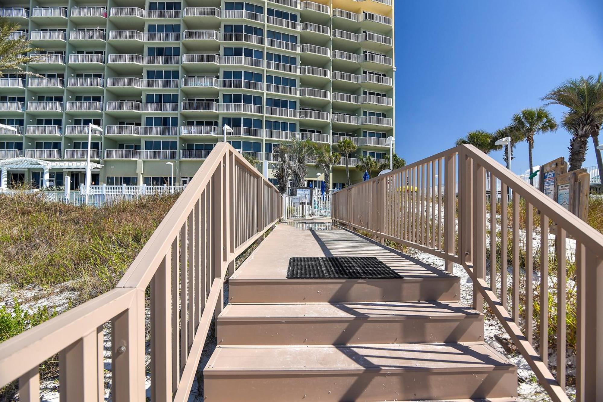 Boardwalk #806 By Book That *